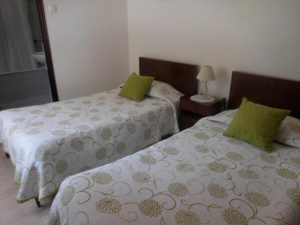 Guesthouse Luar Odeceixe Esterno foto